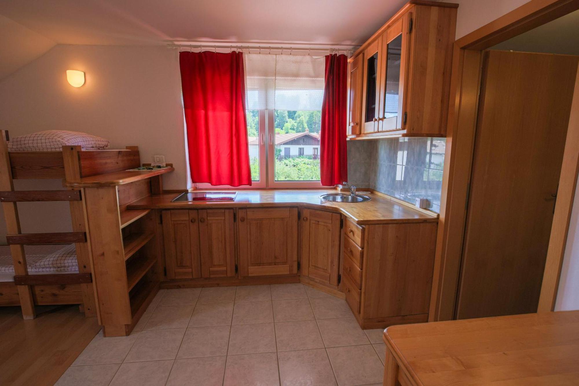 Domacija Malnarjevi Villa Villa Slavina Екстериор снимка
